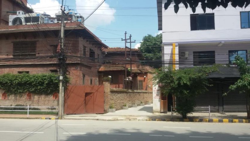 hotel srikhanda front