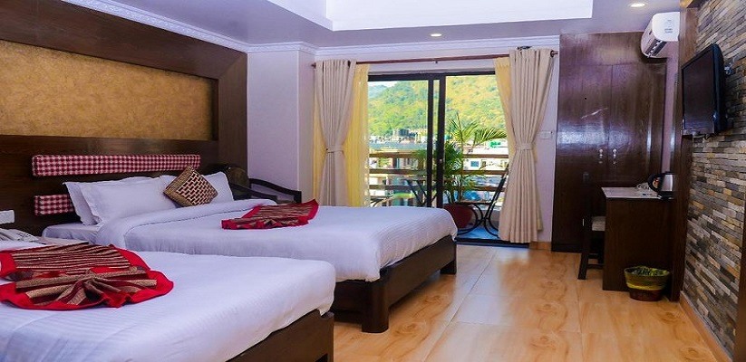 Kuti Resort & Spa Deluxe Twin Room