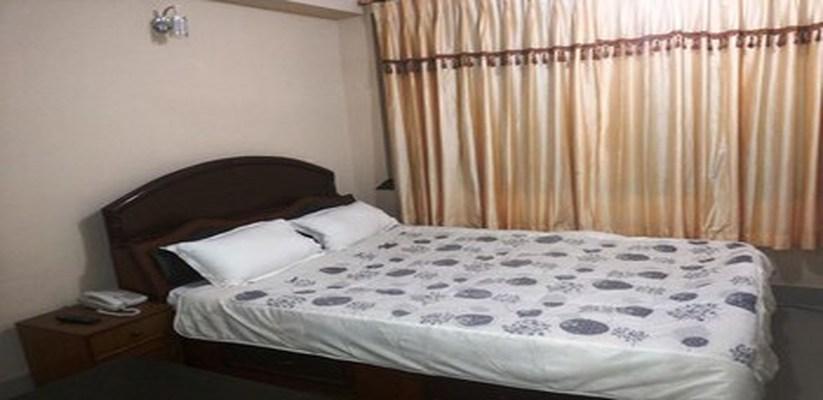Mandakini Hotel Deluxe Room