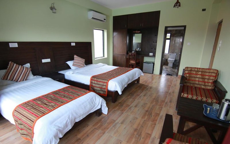 Hotel Jal Mahal Deluxe Double Room