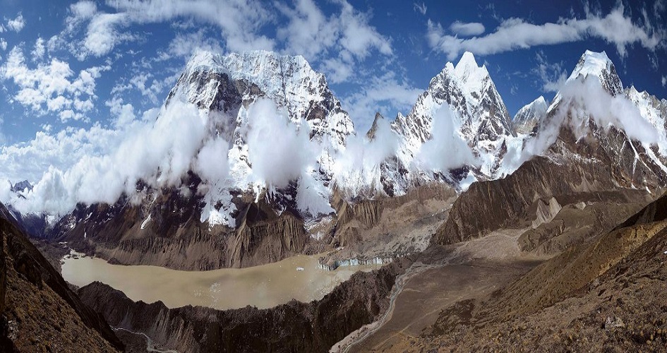 Glaciers in Nepal: Getting Close With Nature's Five Most Beautiful Wonders
