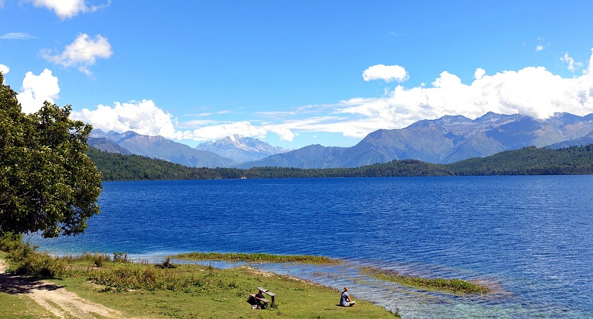 rara lake tour
