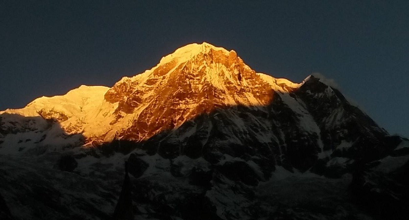 sunrise at annapurna