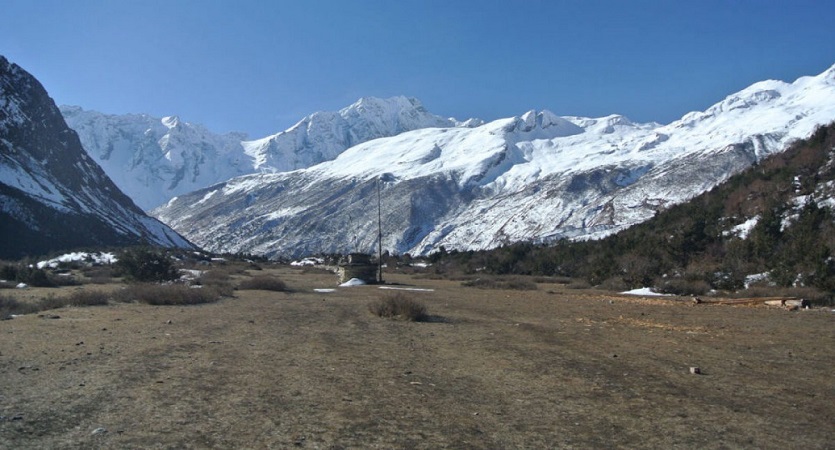 manaslu tsum trekking in nepal