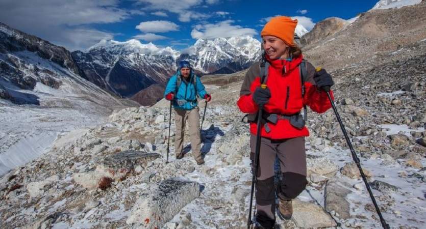 manaslu tsum valley trekking