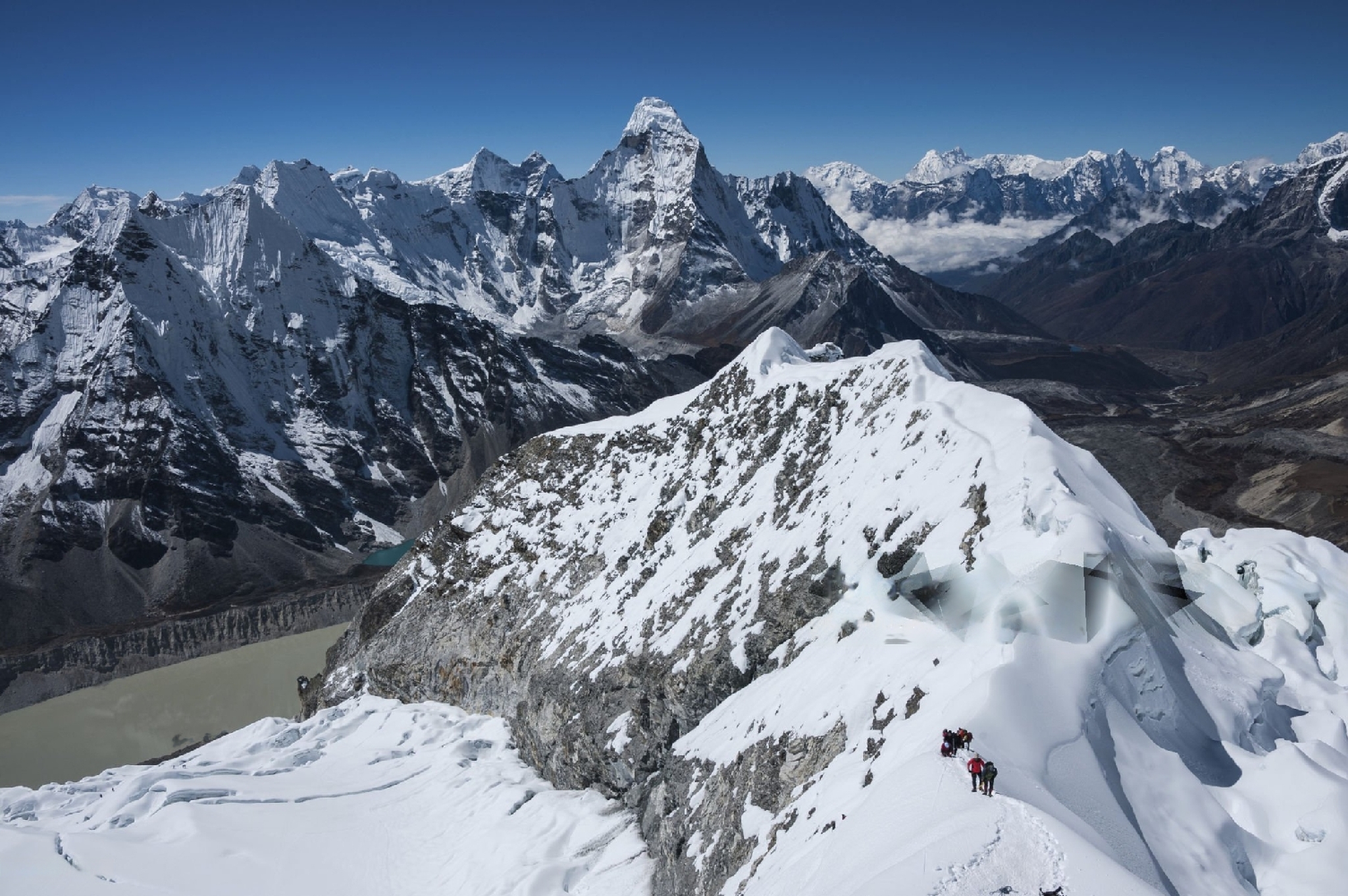 istockphoto 466104405 2048x2048 transformed