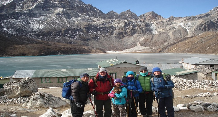 gokyo valley trekking