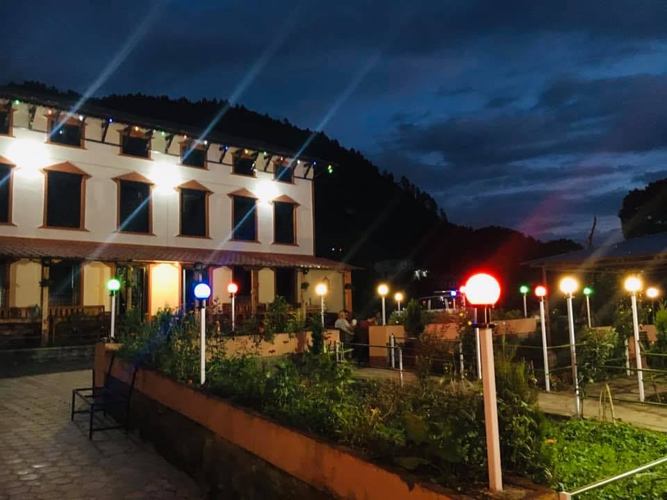 chitlang village resort2