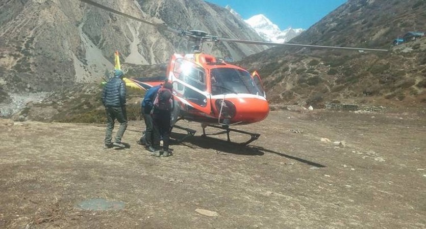 everest base camp trek with helicopter return1
