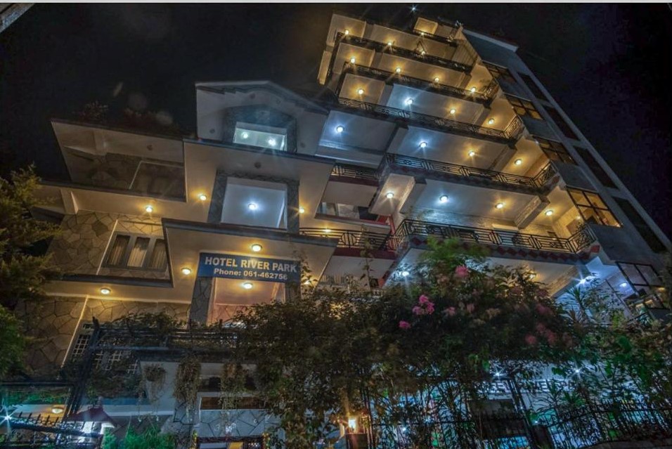 hotel river park1 %282%29