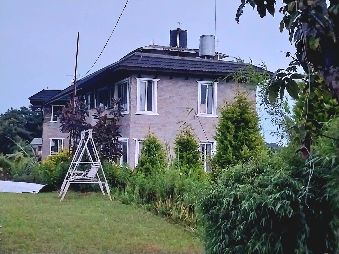 himalayan deurali resort3