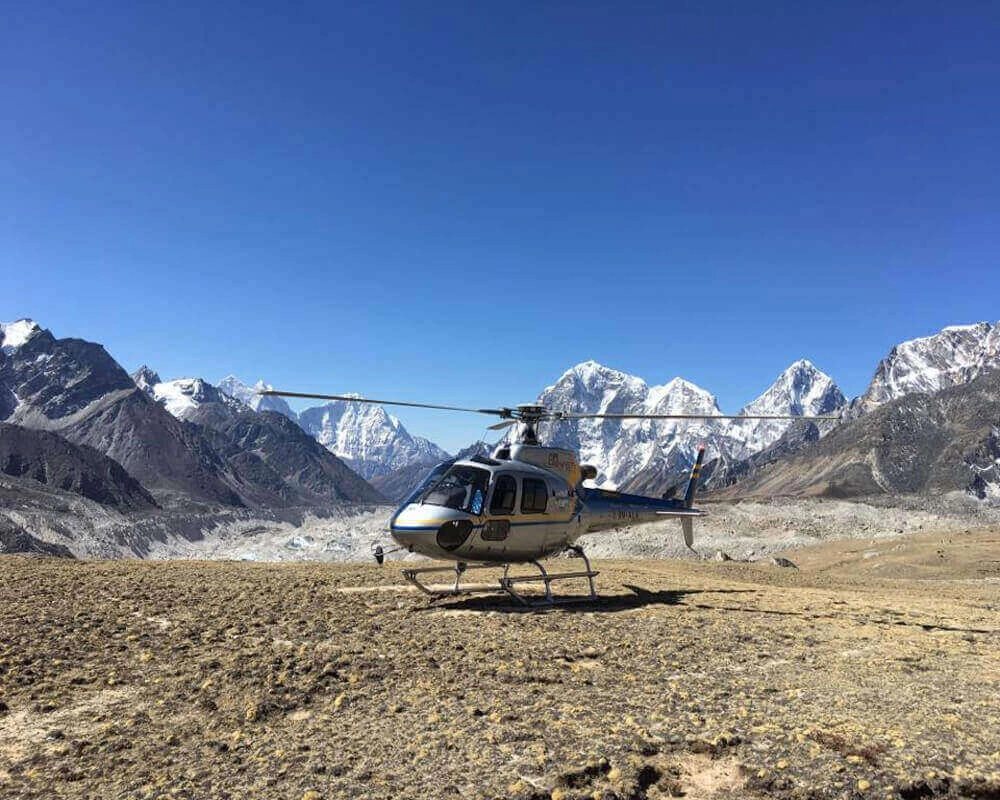 everest helicopter tour in nepal