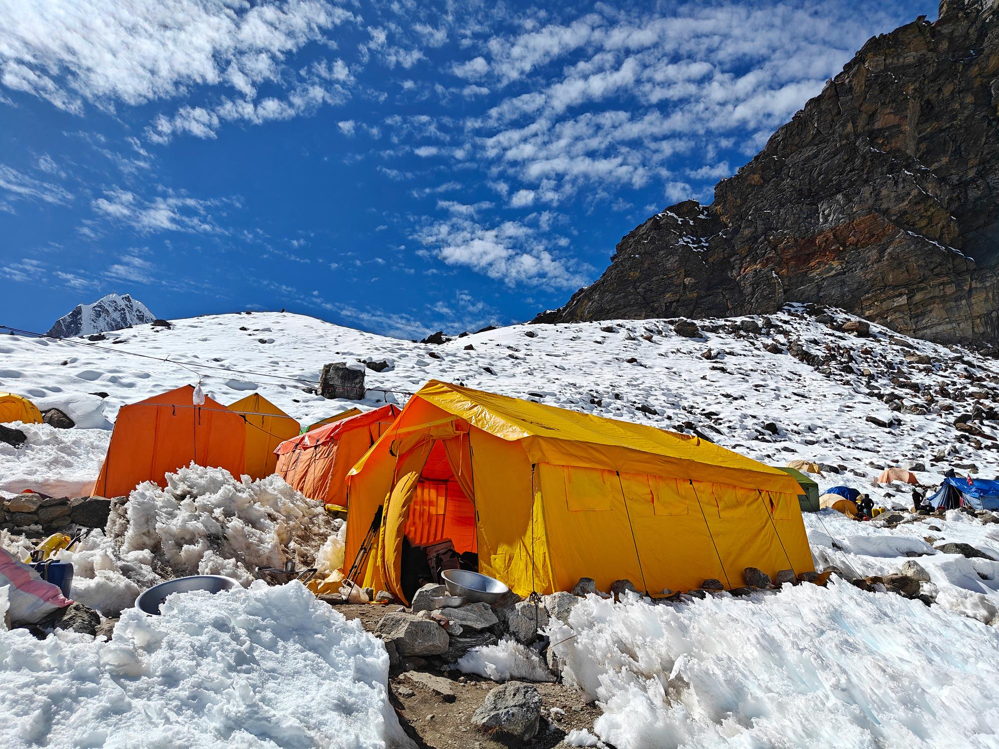 Everest Climbing Statistics (2026): How Many People Have Climbed Mount Everest?