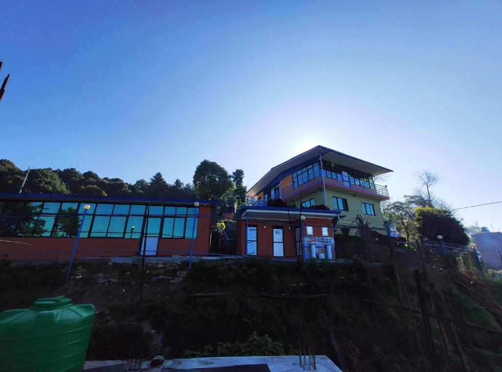 chareli resort