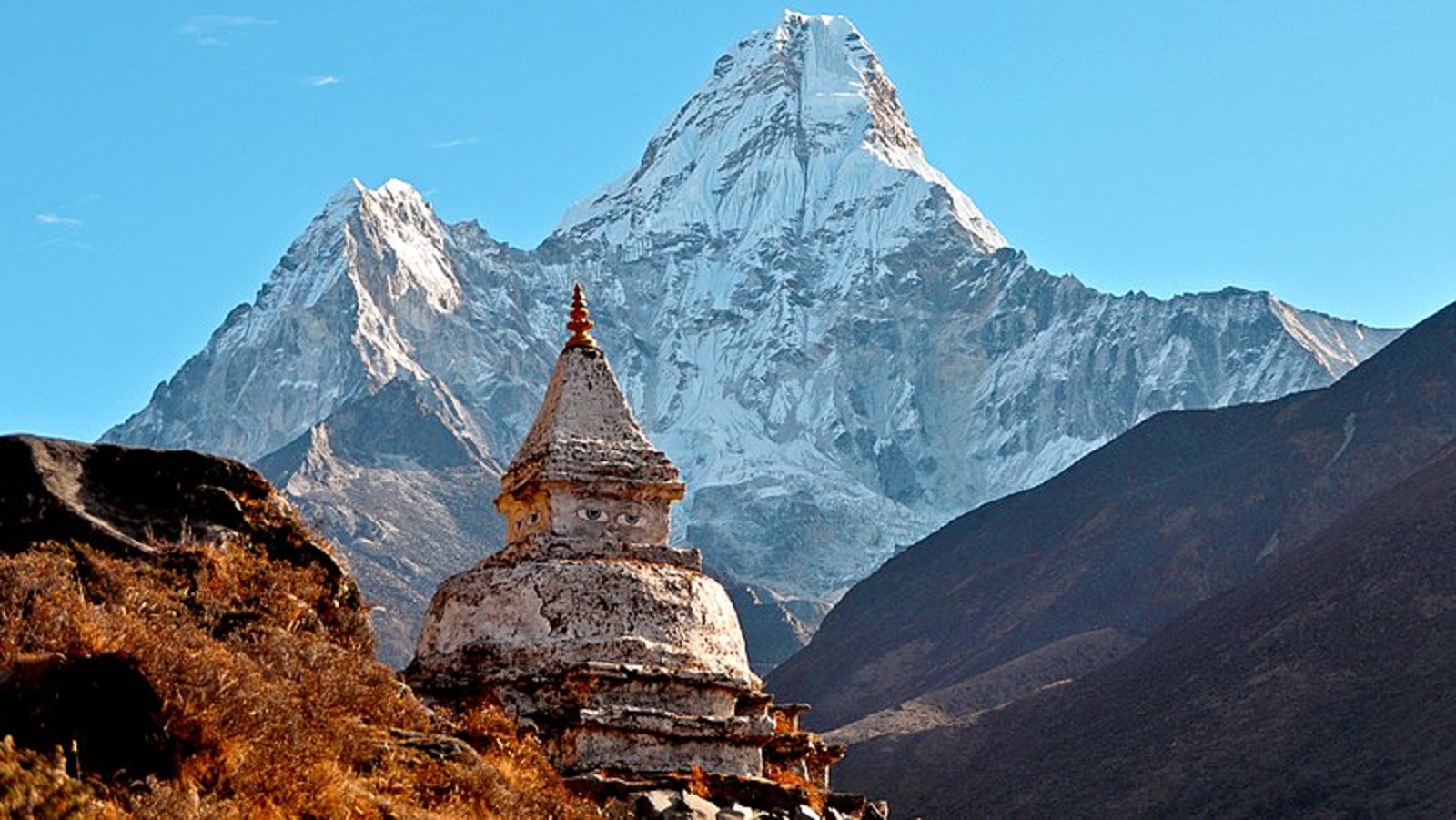 Ama Dablam Peak